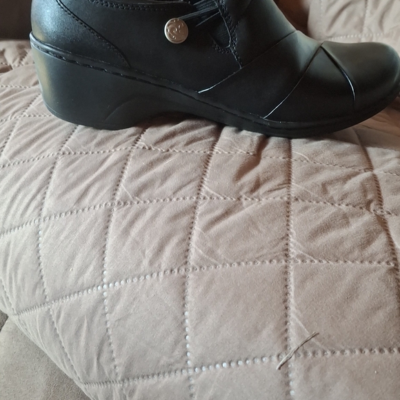 Clarks Shoes - Clarks Women's Black Wedge Shoes